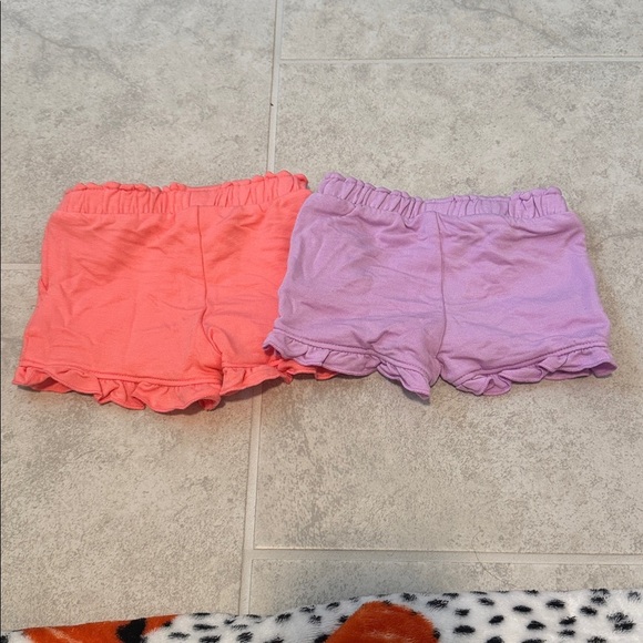 Garanimals Coral and Lavender Ruffle Shorts - Picture 2 of 4